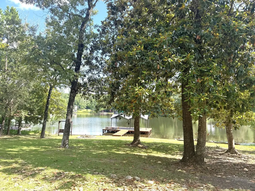 572 County Road 3190 Colmesneil, TX 75938