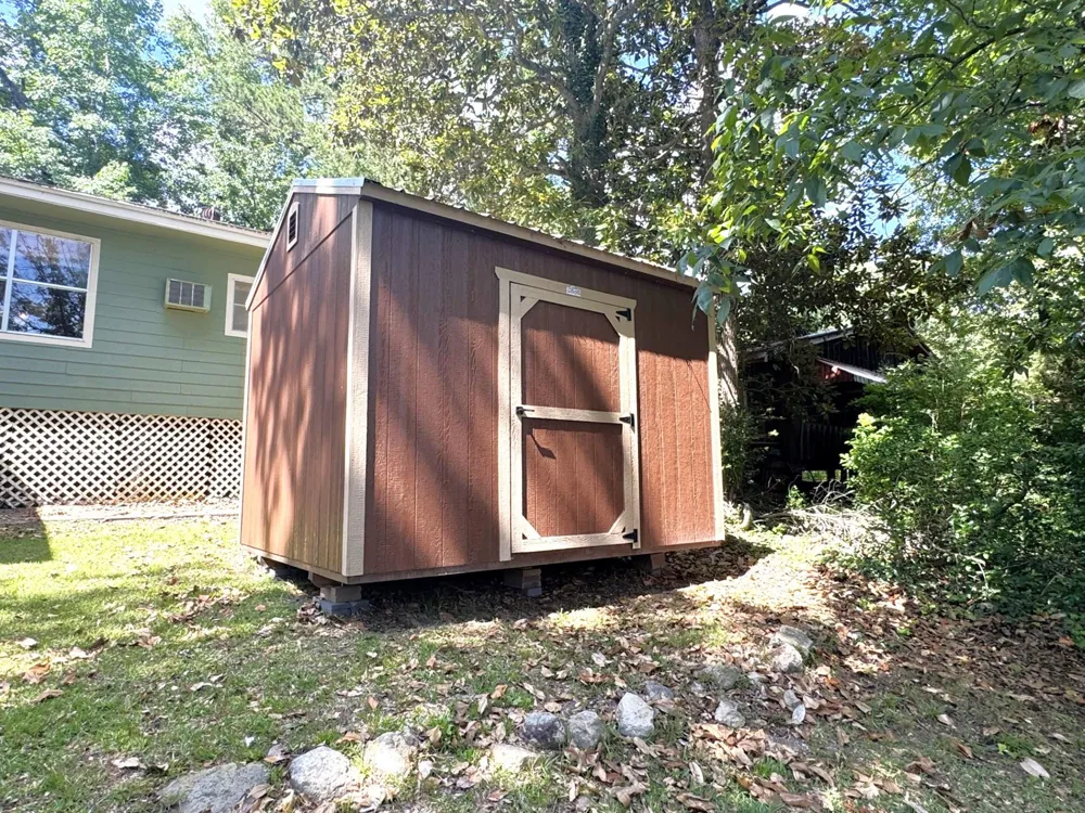 572 County Road 3190 Colmesneil, TX 75938
