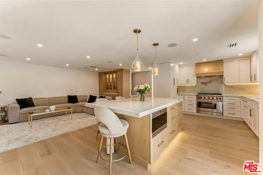 1432 Rutherford Drive Pasadena, CA 91103