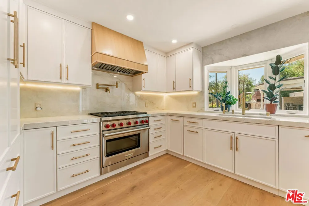 1432 Rutherford Drive Pasadena, CA 91103