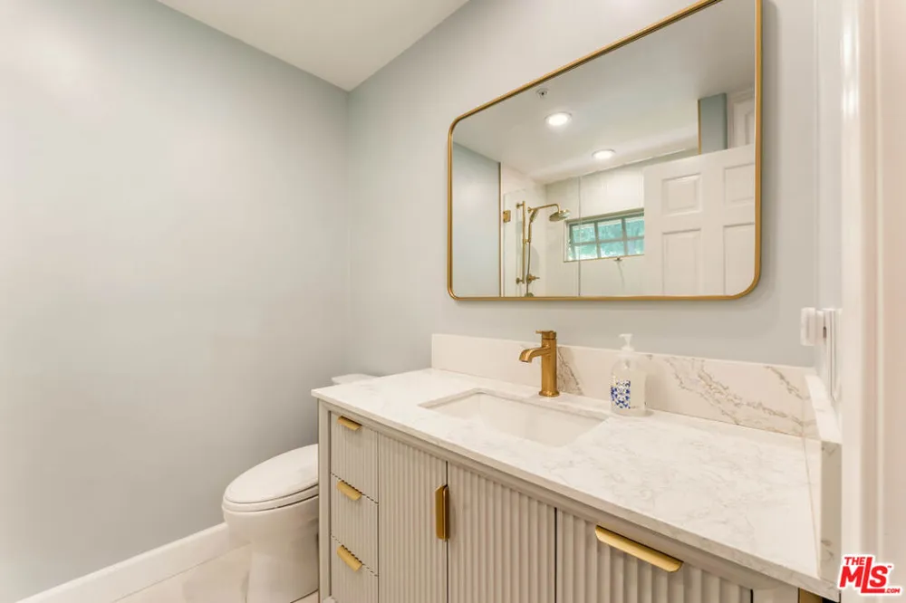 1432 Rutherford Drive Pasadena, CA 91103