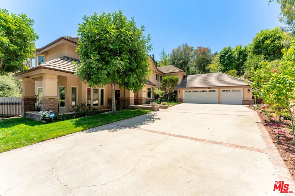 1432 Rutherford Drive Pasadena, CA 91103