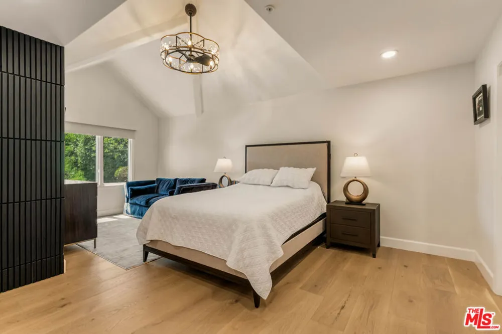 1432 Rutherford Drive Pasadena, CA 91103