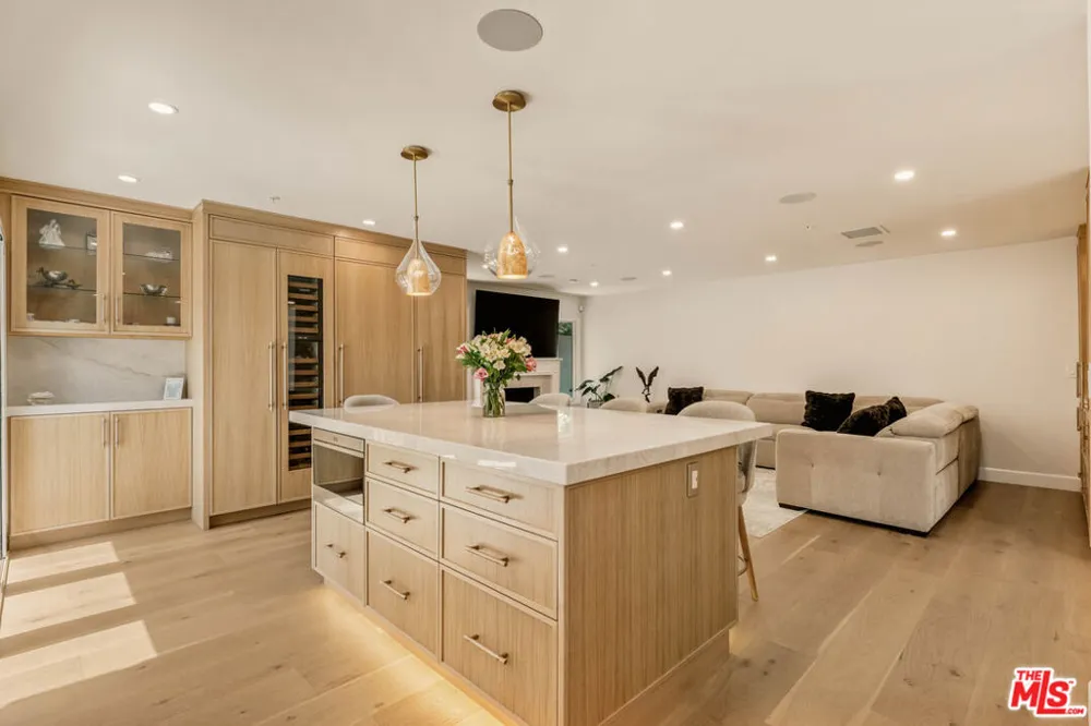 1432 Rutherford Drive Pasadena, CA 91103