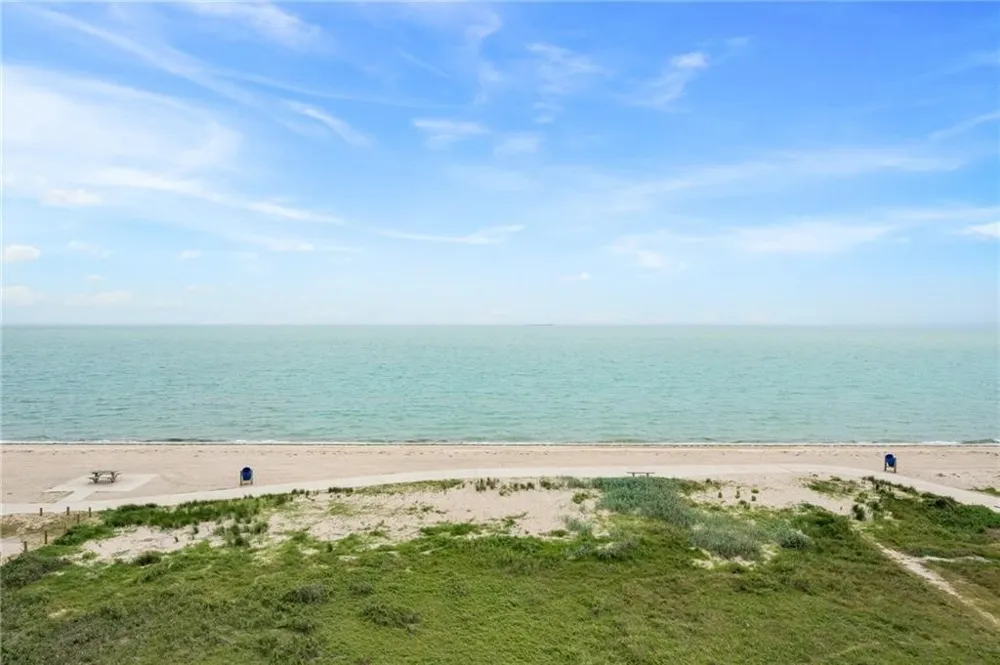 4000 Surfside Boulevard #403 Corpus Christi, TX 78402