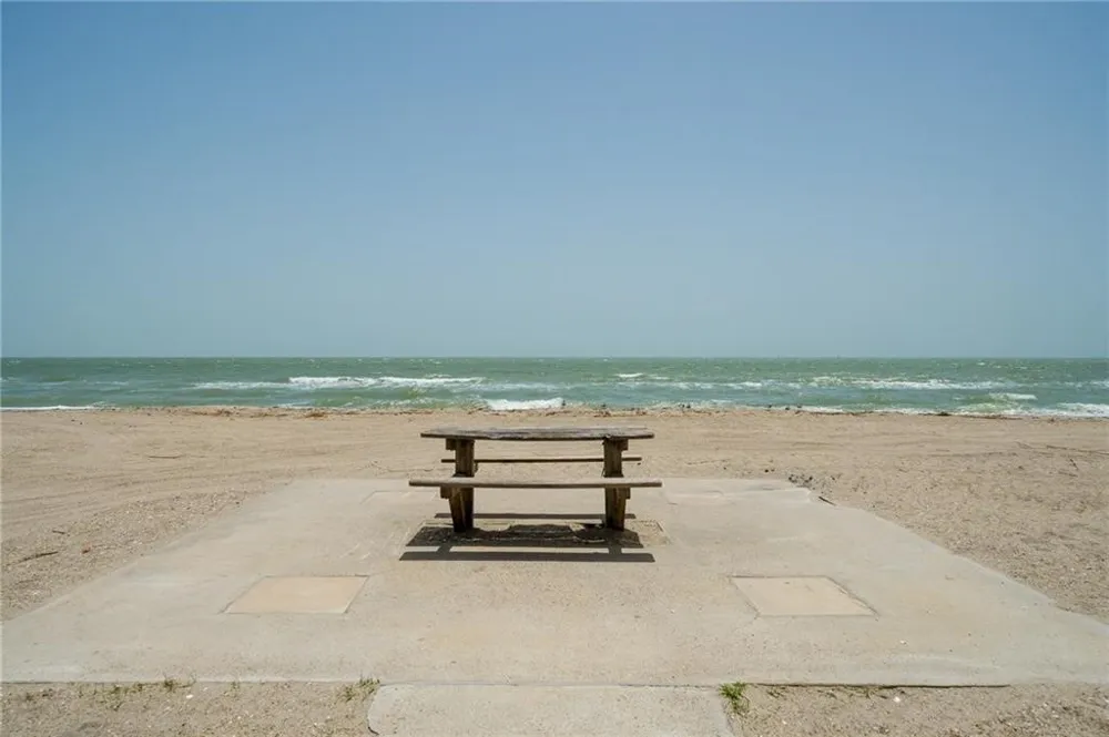 4000 Surfside Boulevard #403 Corpus Christi, TX 78402