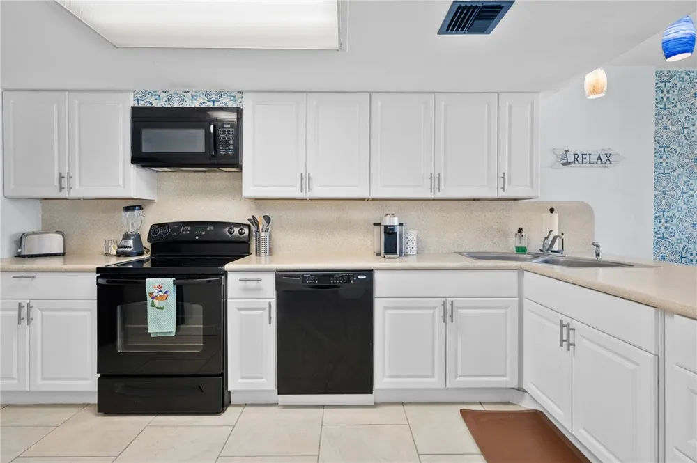 4000 Surfside Boulevard #403 Corpus Christi, TX 78402