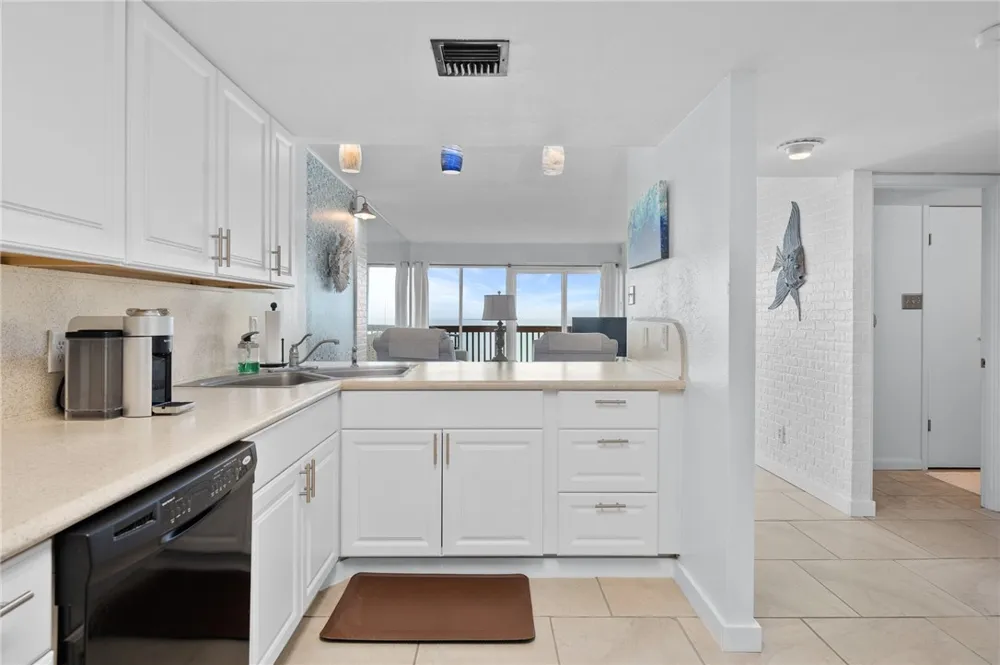 4000 Surfside Boulevard #403 Corpus Christi, TX 78402