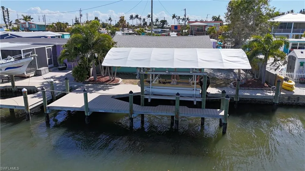 2650 Coco Plum Drive Matlacha, FL 33993