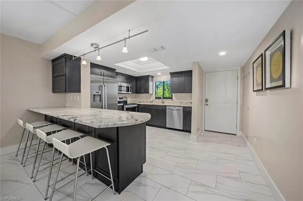 1919 Olde Middle Gulf Drive #502 Sanibel, FL 33957