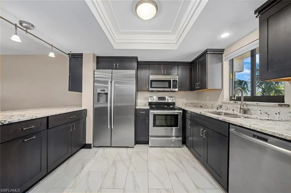 1919 Olde Middle Gulf Drive #502 Sanibel, FL 33957