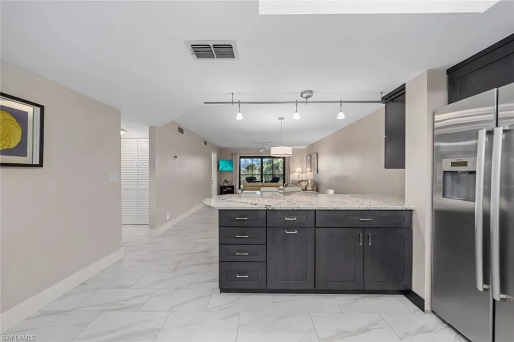 1919 Olde Middle Gulf Drive #502 Sanibel, FL 33957