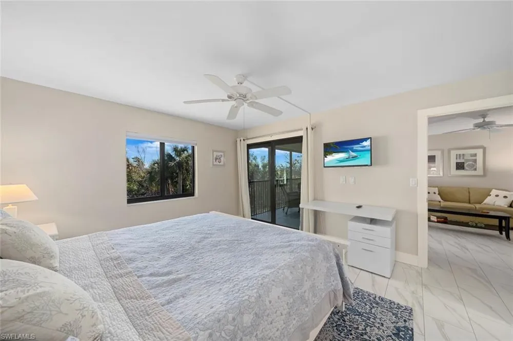1919 Olde Middle Gulf Drive #502 Sanibel, FL 33957