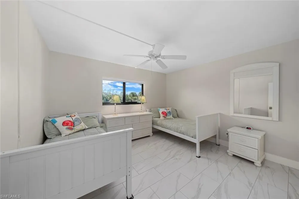 1919 Olde Middle Gulf Drive #502 Sanibel, FL 33957