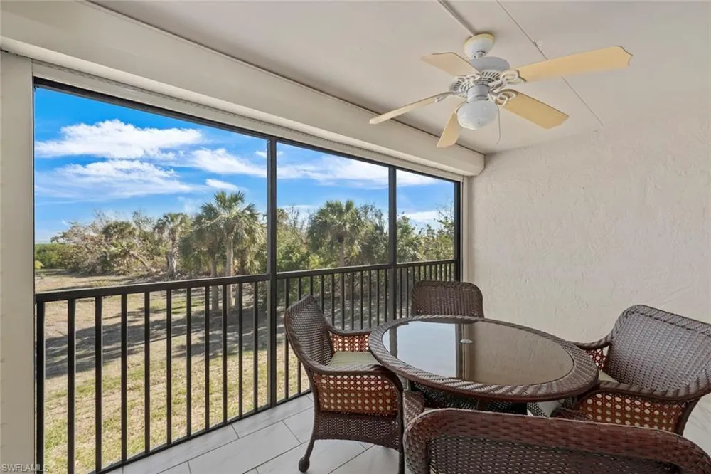 1919 Olde Middle Gulf Drive #502 Sanibel, FL 33957