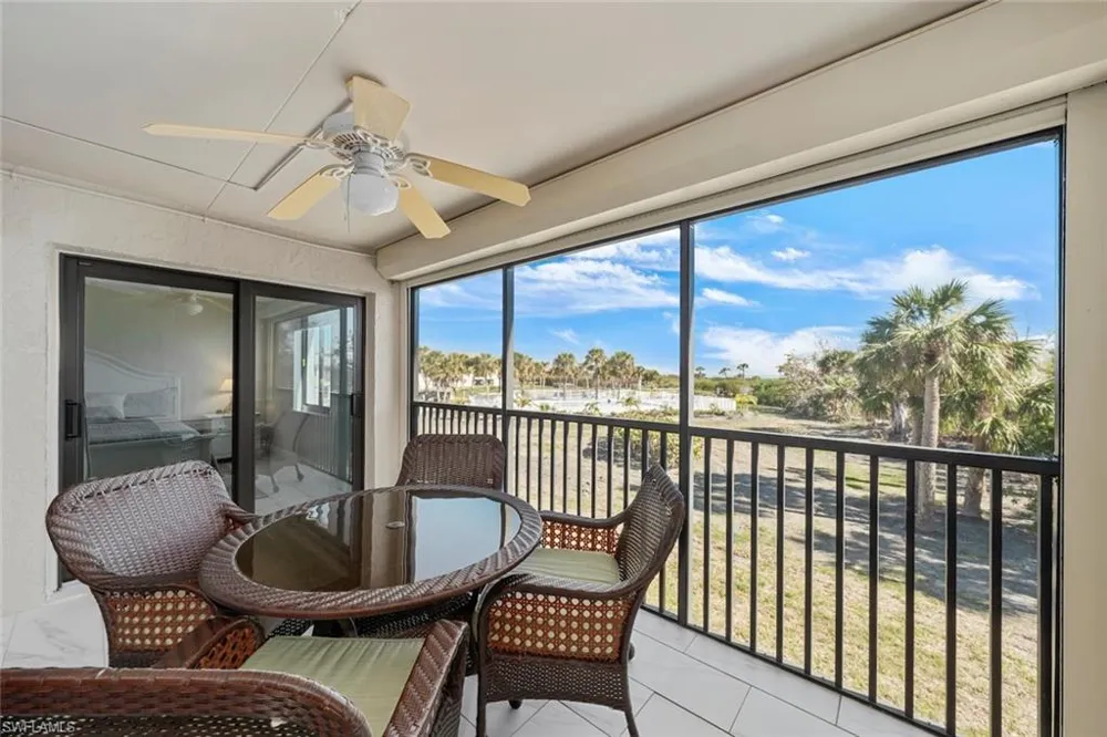 1919 Olde Middle Gulf Drive #502 Sanibel, FL 33957