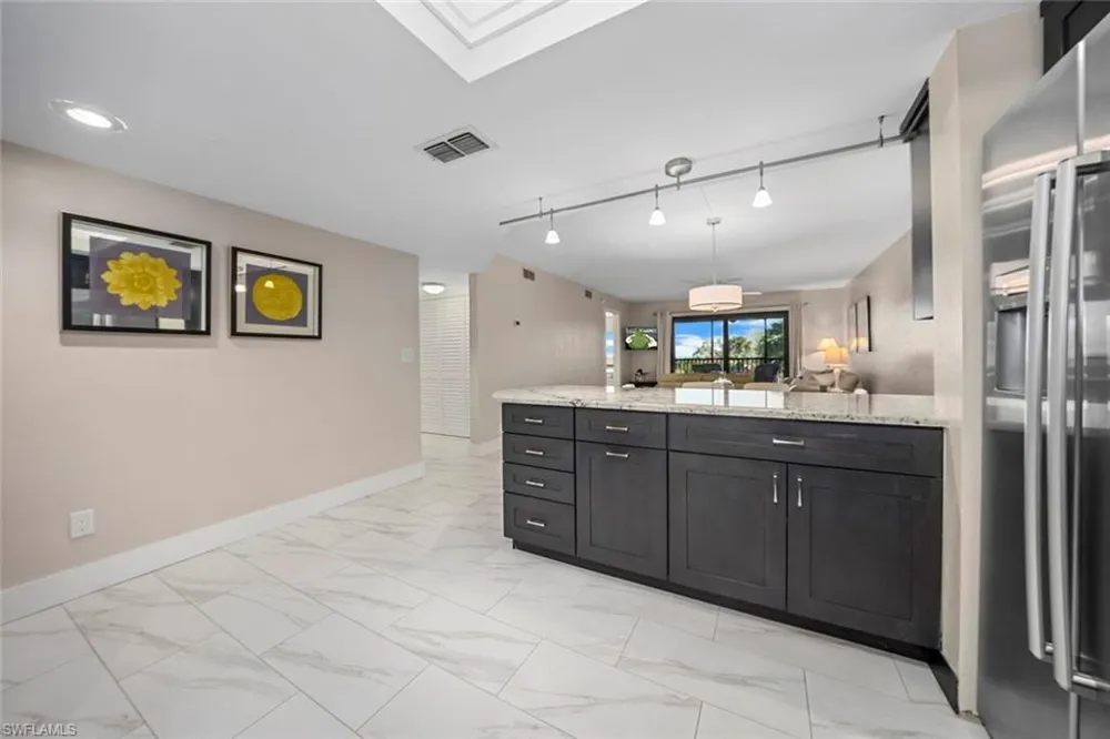 1919 Olde Middle Gulf Drive #502 Sanibel, FL 33957