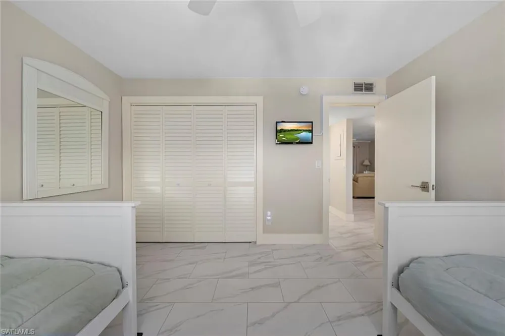 1919 Olde Middle Gulf Drive #502 Sanibel, FL 33957