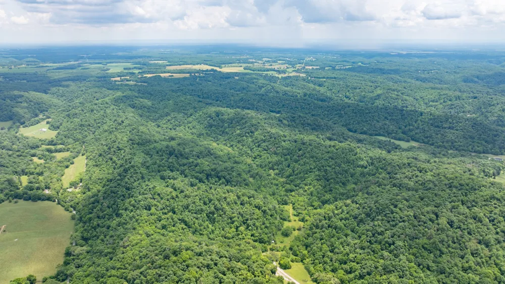 582 Cedar Bend Rd Beechgrove, TN 37018