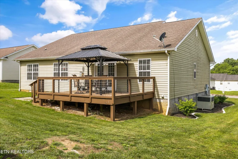 118 Cornerstone Circle Clinton, TN 37716