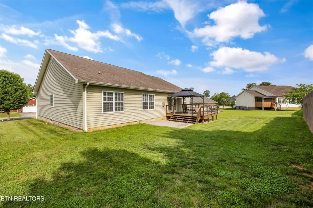 118 Cornerstone Circle Clinton, TN 37716