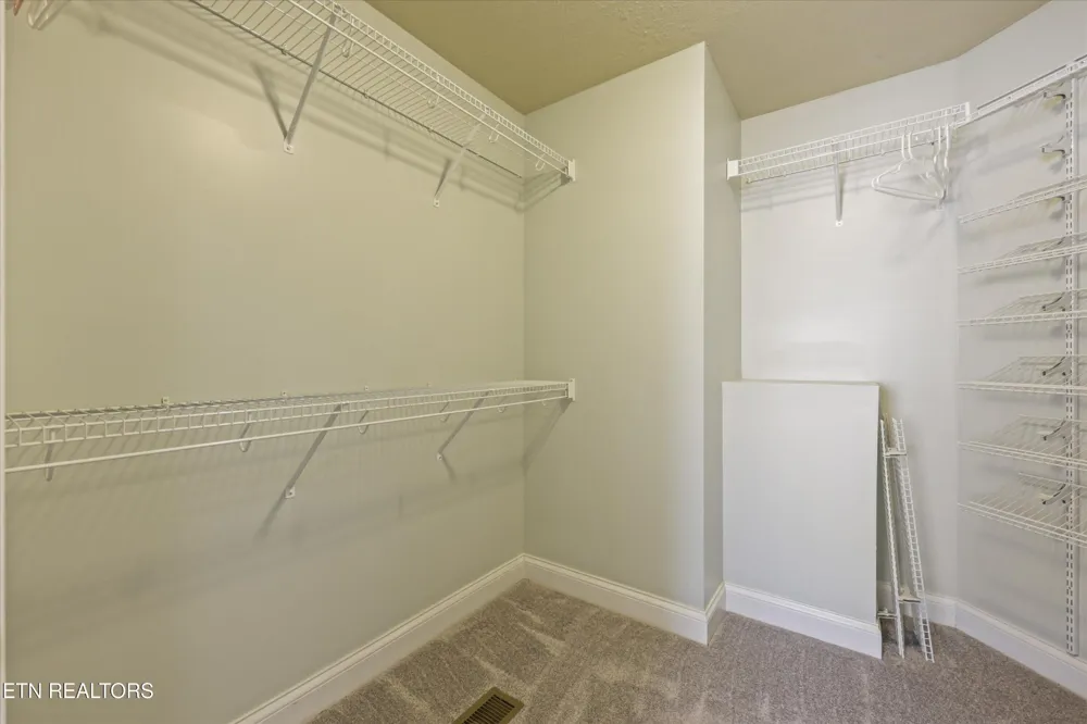 118 Cornerstone Circle Clinton, TN 37716