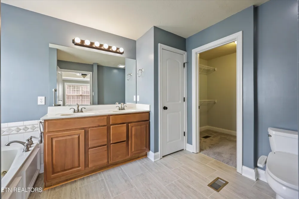 118 Cornerstone Circle Clinton, TN 37716