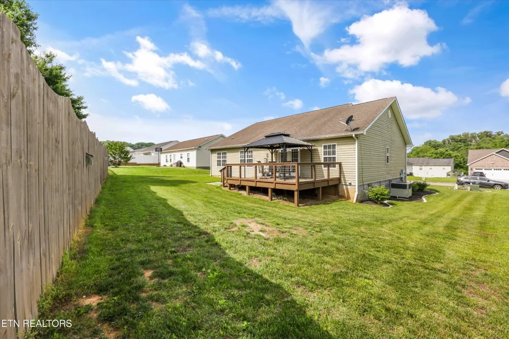 118 Cornerstone Circle Clinton, TN 37716