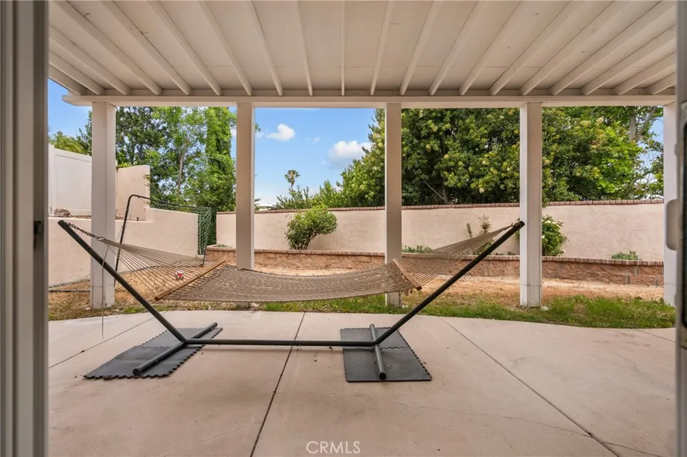 14925 Narcissus Crest Canyon Country, CA 91387