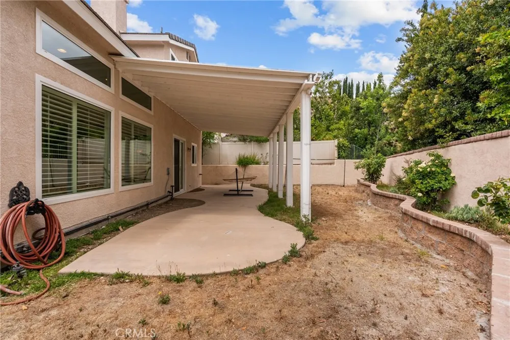 14925 Narcissus Crest Canyon Country, CA 91387