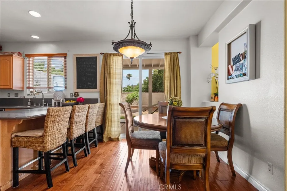 14925 Narcissus Crest Canyon Country, CA 91387