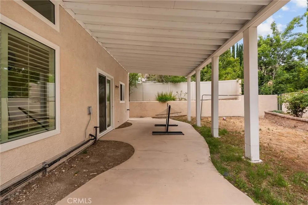 14925 Narcissus Crest Canyon Country, CA 91387