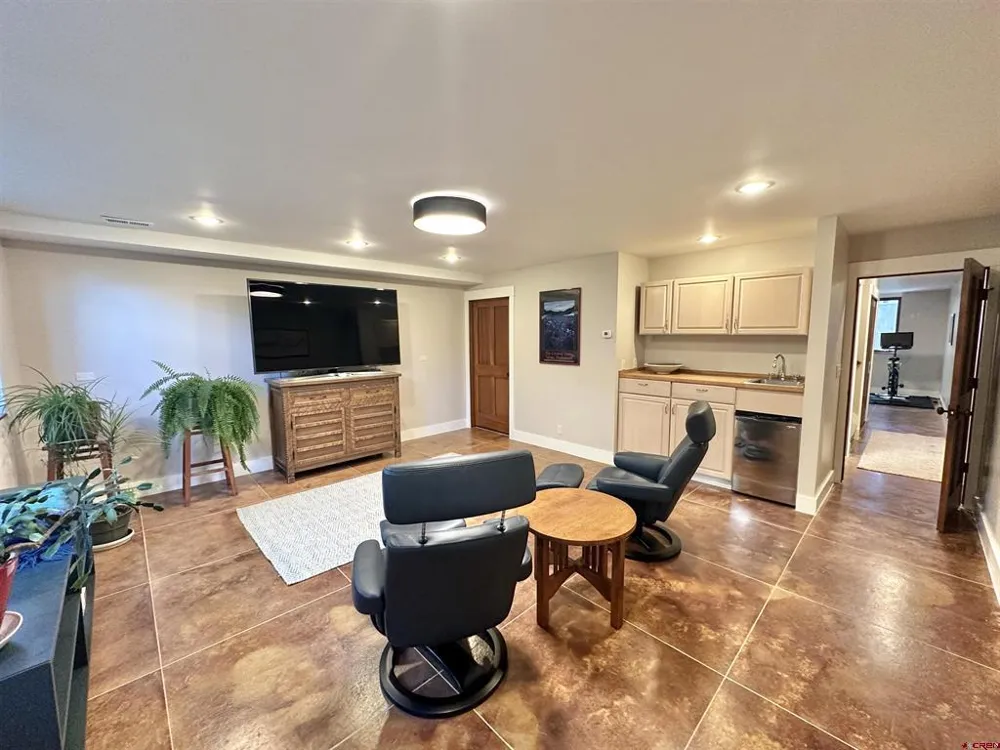512 Journey's End Road Crested Butte, CO 81224