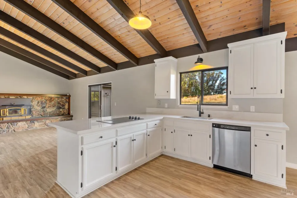 5 Mcdonald Lane Point Reyes Station, CA 94956