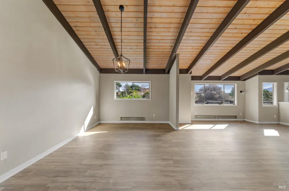 5 Mcdonald Lane Point Reyes Station, CA 94956