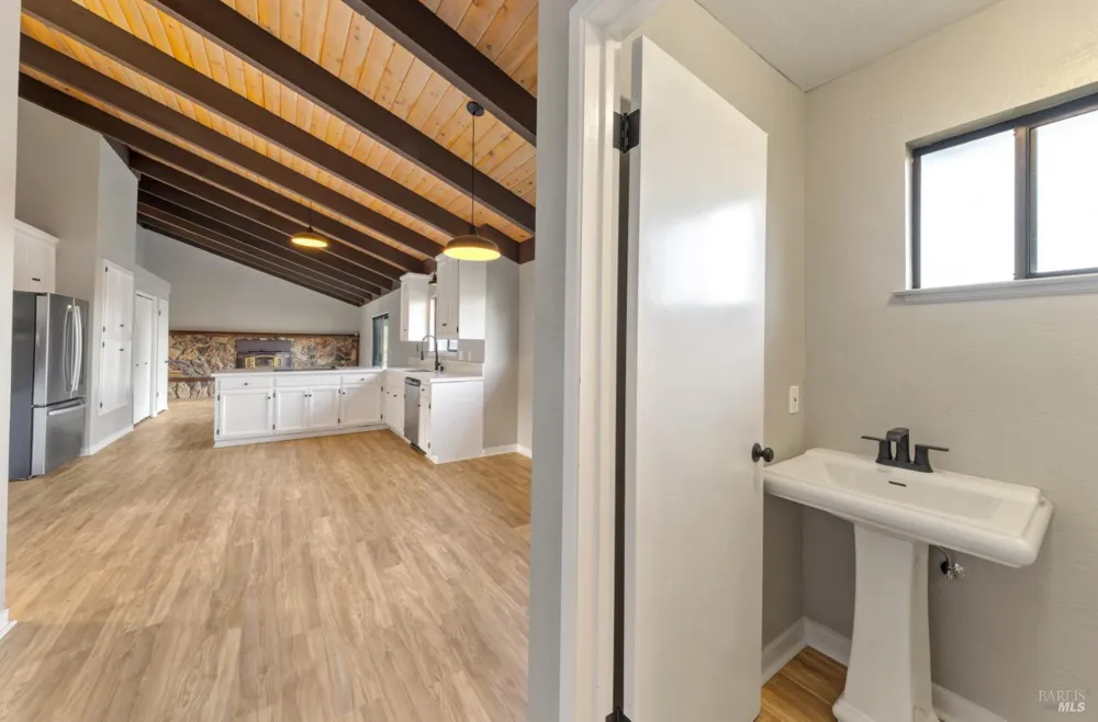 5 Mcdonald Lane Point Reyes Station, CA 94956