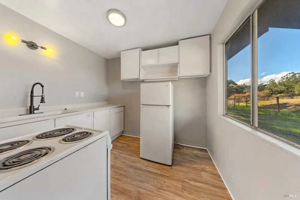 5 Mcdonald Lane Point Reyes Station, CA 94956