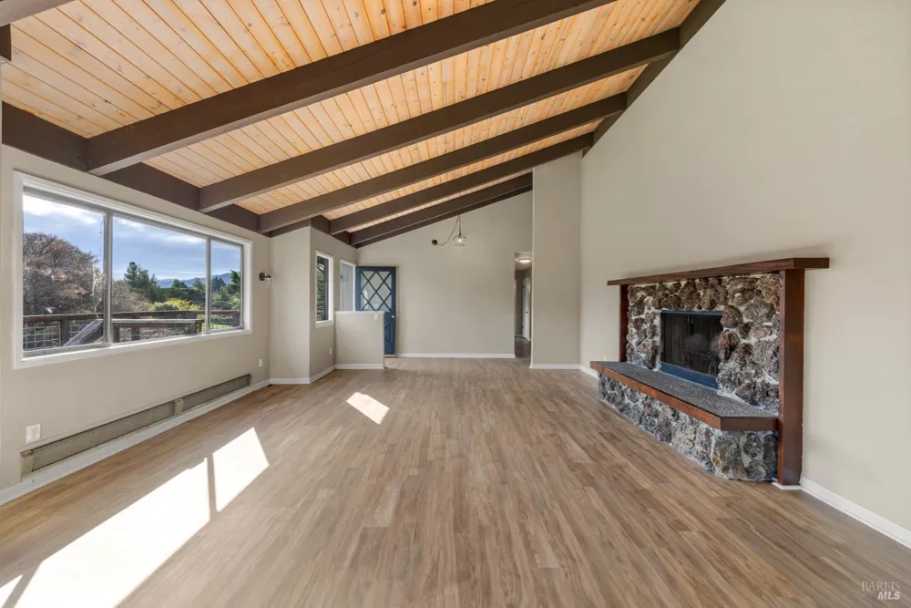 5 Mcdonald Lane Point Reyes Station, CA 94956
