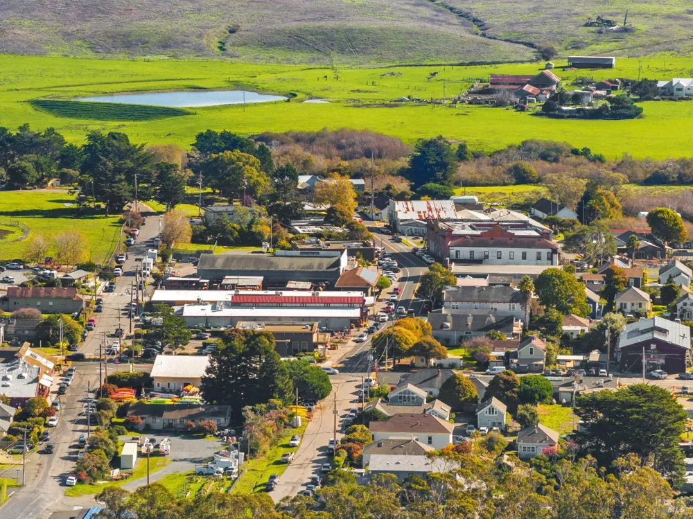 5 Mcdonald Lane Point Reyes Station, CA 94956