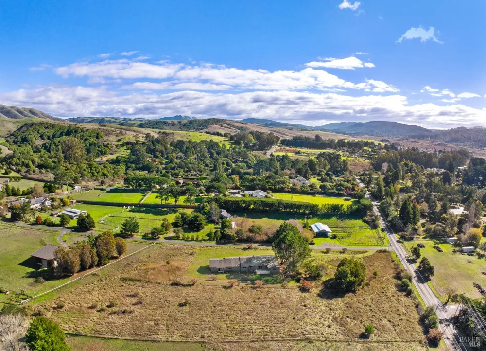 5 Mcdonald Lane Point Reyes Station, CA 94956