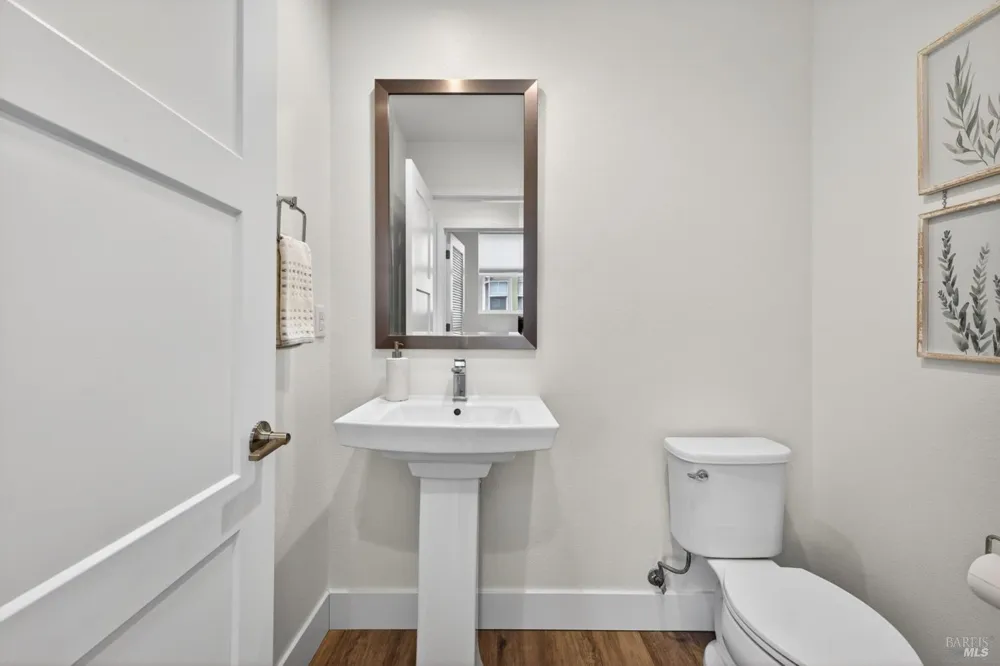 401 Semillon Lane Santa Rosa, CA 95403