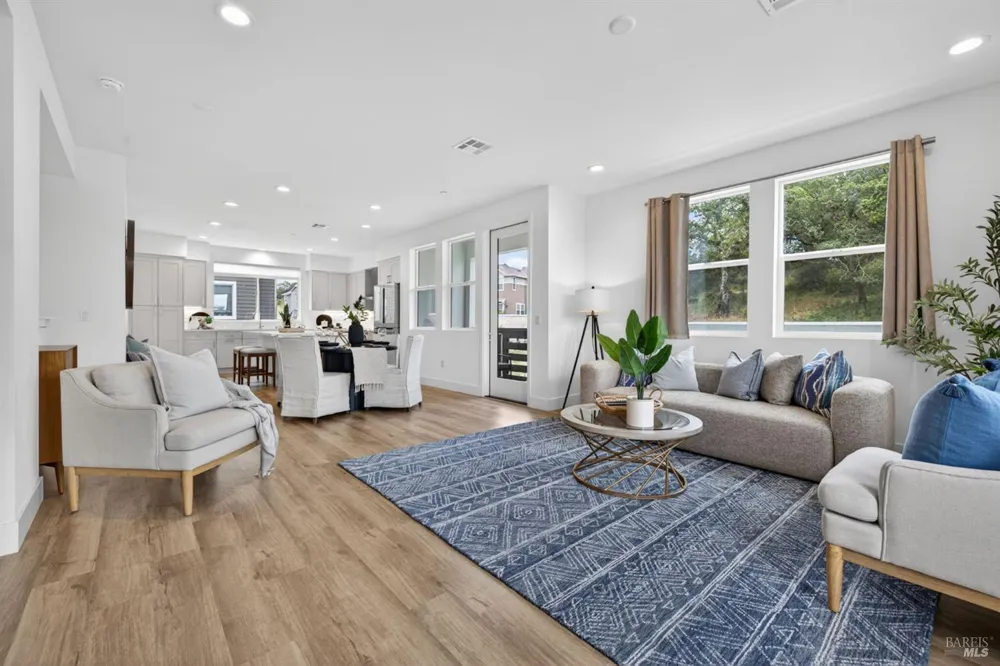 401 Semillon Lane Santa Rosa, CA 95403