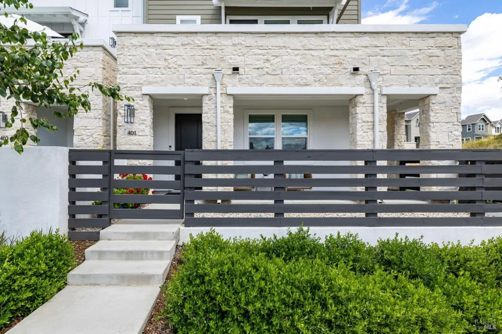 401 Semillon Lane Santa Rosa, CA 95403