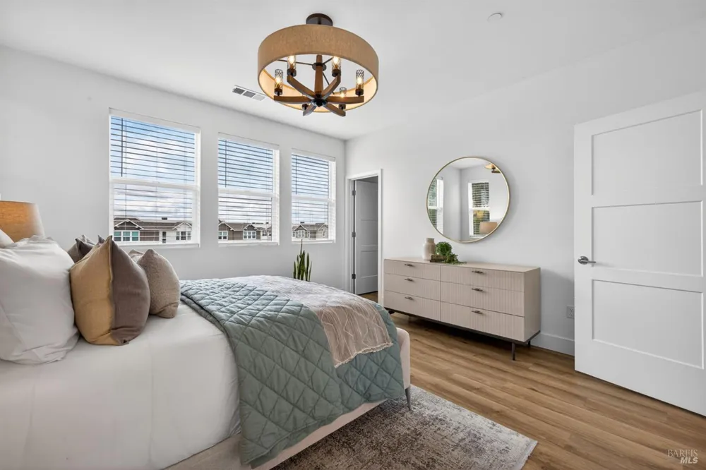 401 Semillon Lane Santa Rosa, CA 95403