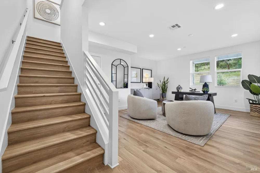 401 Semillon Lane Santa Rosa, CA 95403