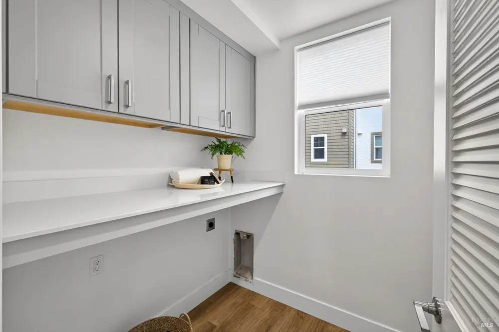 401 Semillon Lane Santa Rosa, CA 95403