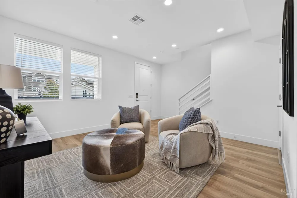 401 Semillon Lane Santa Rosa, CA 95403