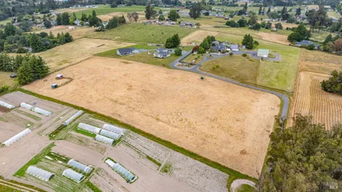 4758 Blank Road