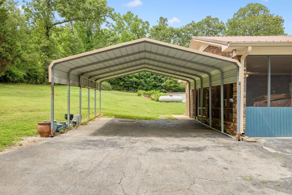 6368 County Road 93 Bryant, AL 35958