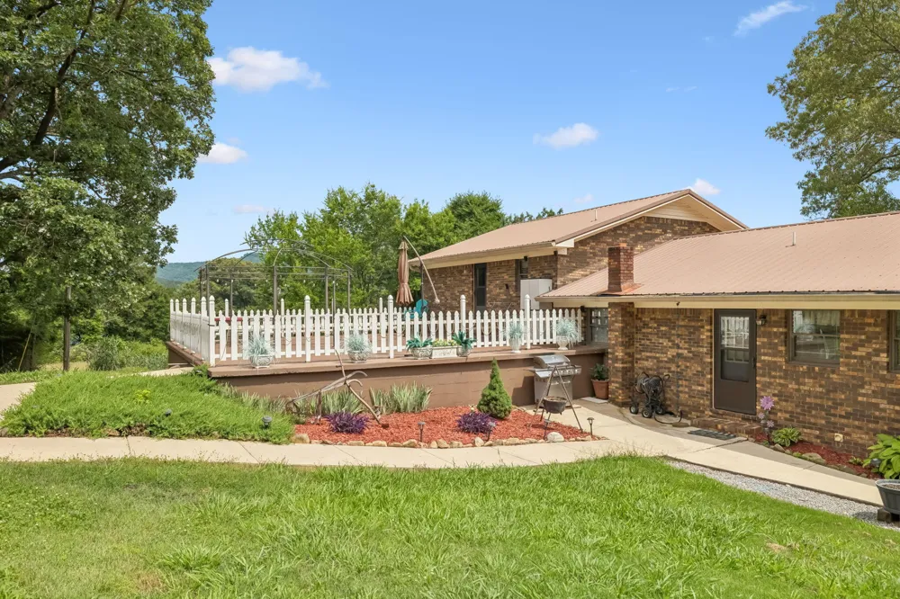 6368 County Road 93 Bryant, AL 35958